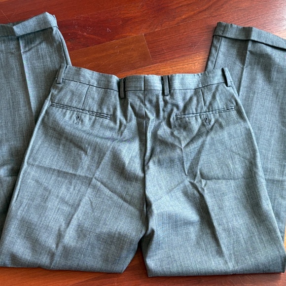 Classic Charcoal Gray 100% Wool Dress Trousers - Size 32 x 30 - Picture 6 of 12